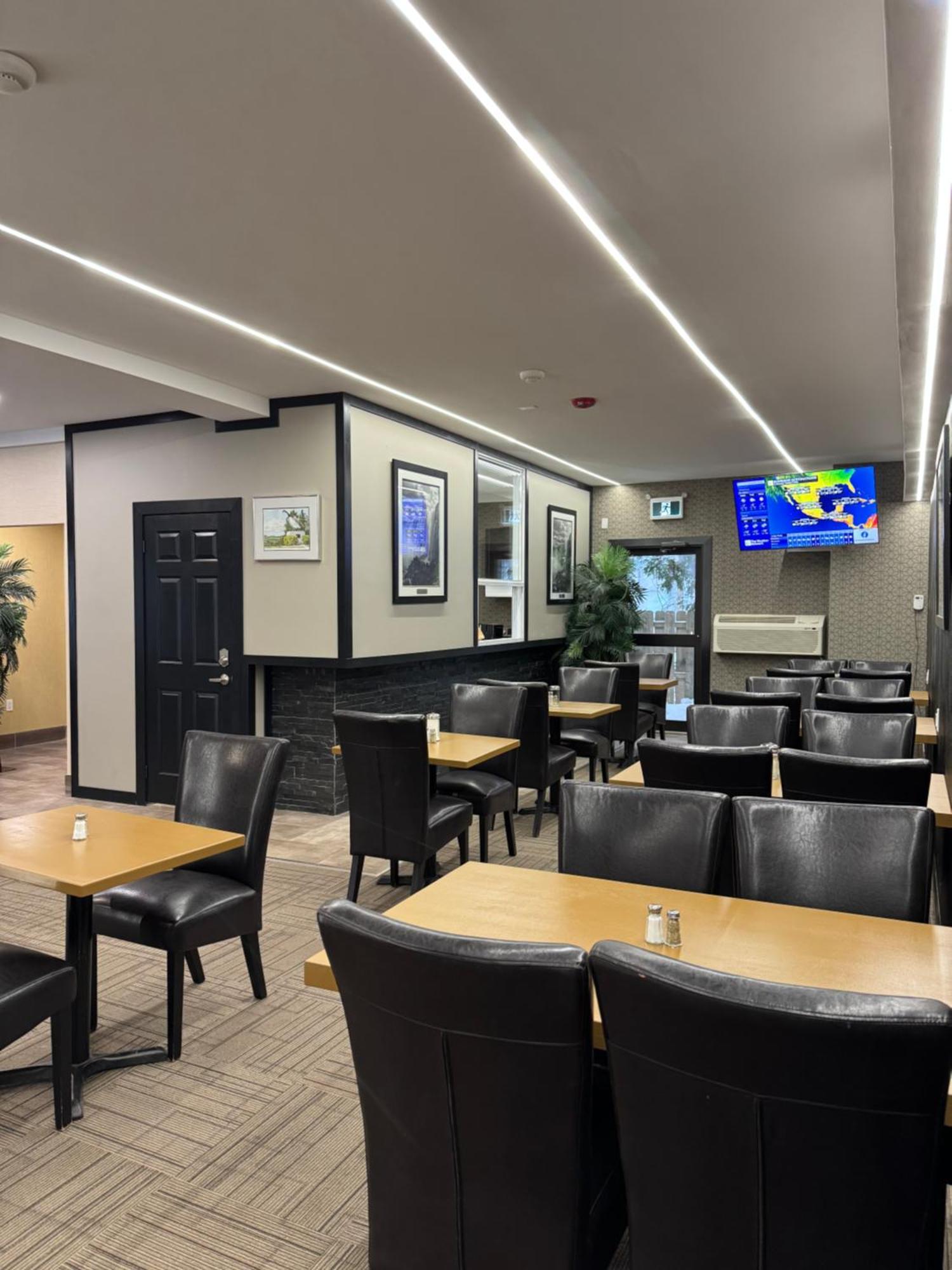 Big Bird Inn Wawa, Surestay Collection By Best Western Extérieur photo