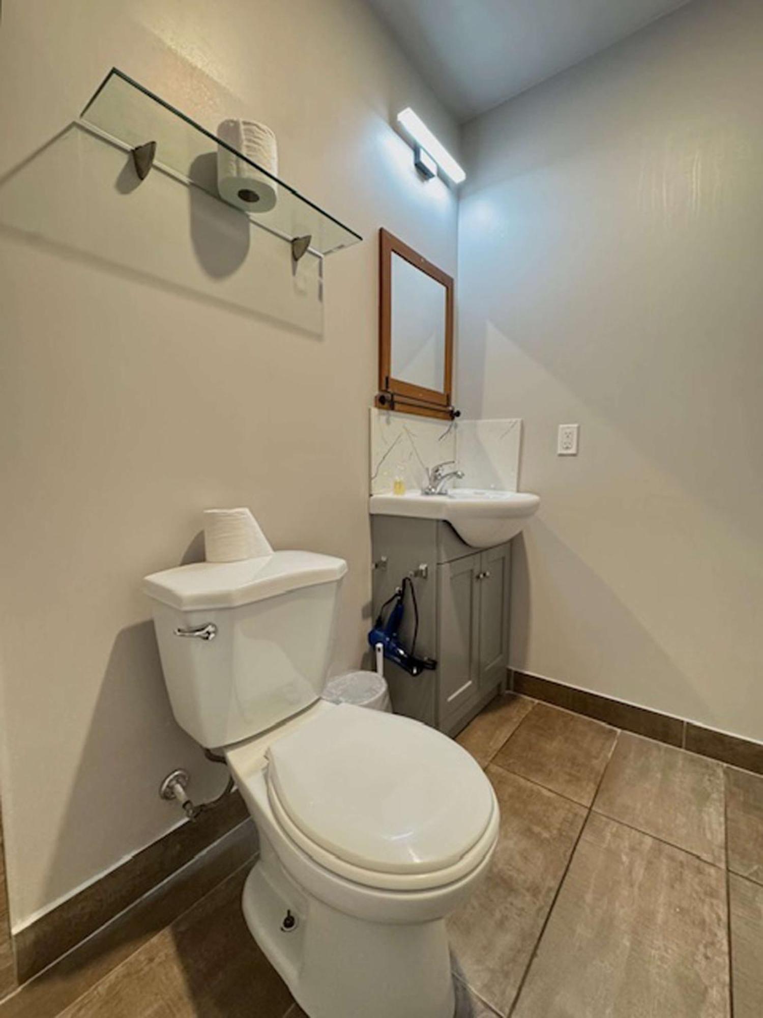 Big Bird Inn Wawa, Surestay Collection By Best Western Extérieur photo