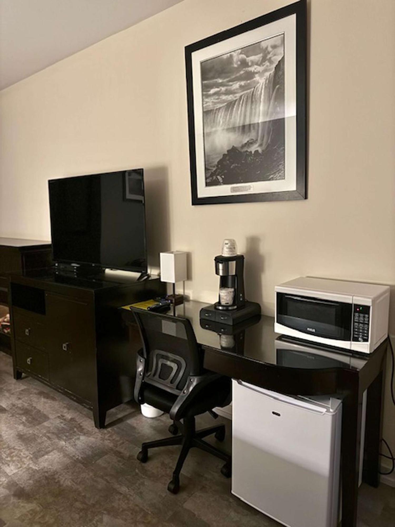 Big Bird Inn Wawa, Surestay Collection By Best Western Extérieur photo