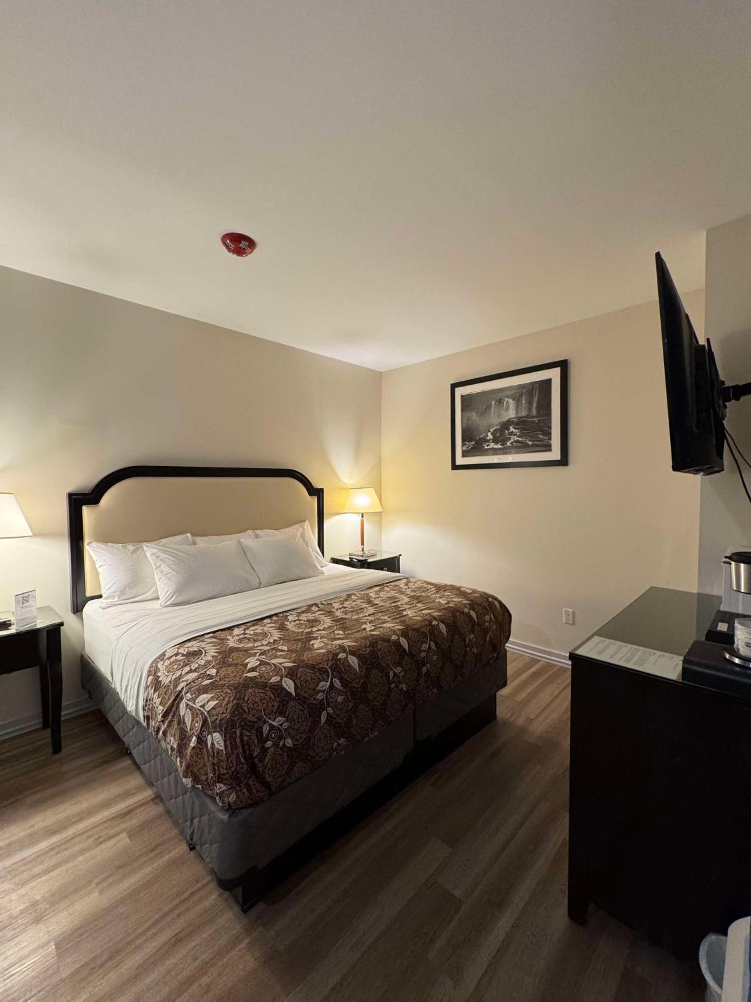 Big Bird Inn Wawa, Surestay Collection By Best Western Extérieur photo